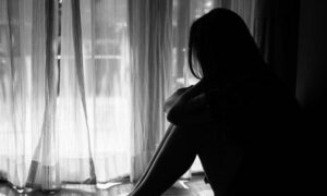 man_rapes_stepdaughter_in_singapore