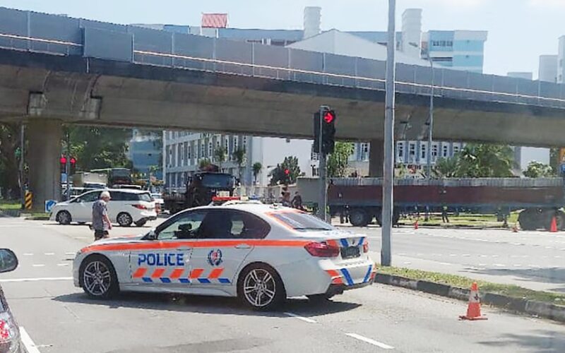 deadly-accident-cyclist-dies-in-tampines-trailer-driver-arrested